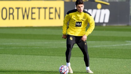 罗马诺：帕尔马接近与多特蒙德就雷纳转会达成一致