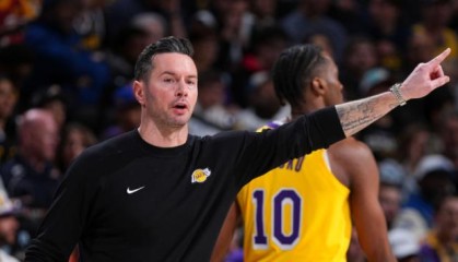 乐鱼体育leyu-湖人惜败告急！勇士森林狼逼近，警惕跌出西部前六？